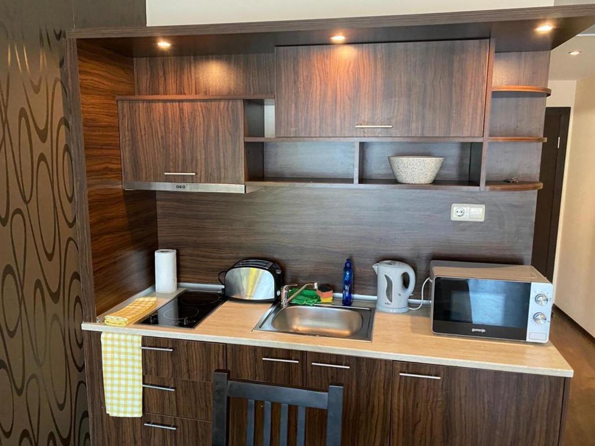 Menada Apartments In Grand Hotel Sveti Vlas Bagian luar foto