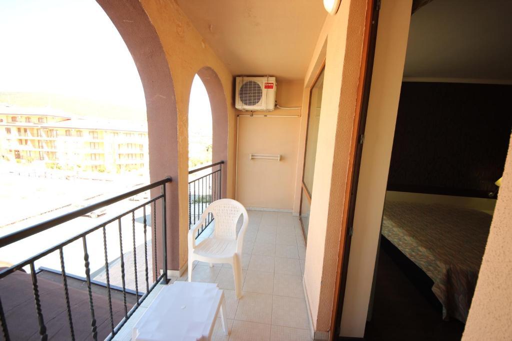 Menada Apartments In Grand Hotel Sveti Vlas Ruang foto